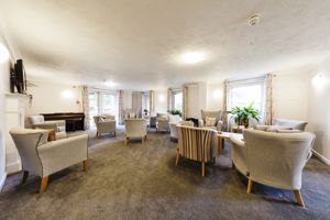 RESIDENTS LOUNGE- click for photo gallery